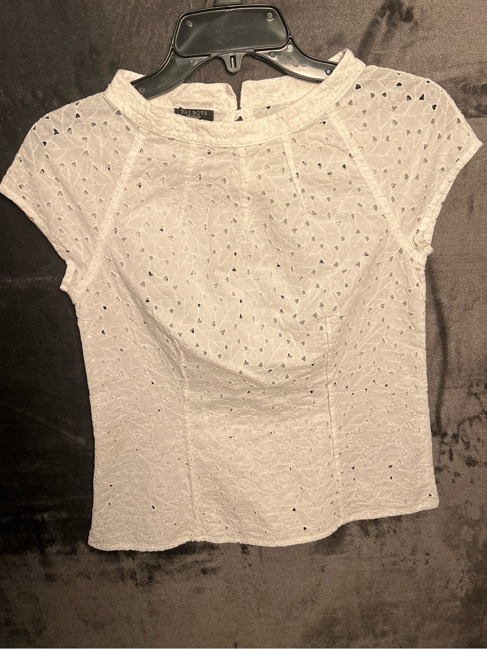 Eyelet shirt in petite size